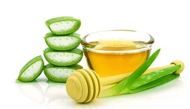 resipi untuk topeng meremajakan dengan aloe